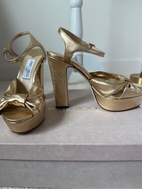 NWT Current Jimmy Choo Metallic Gold Knot Platform Sandals